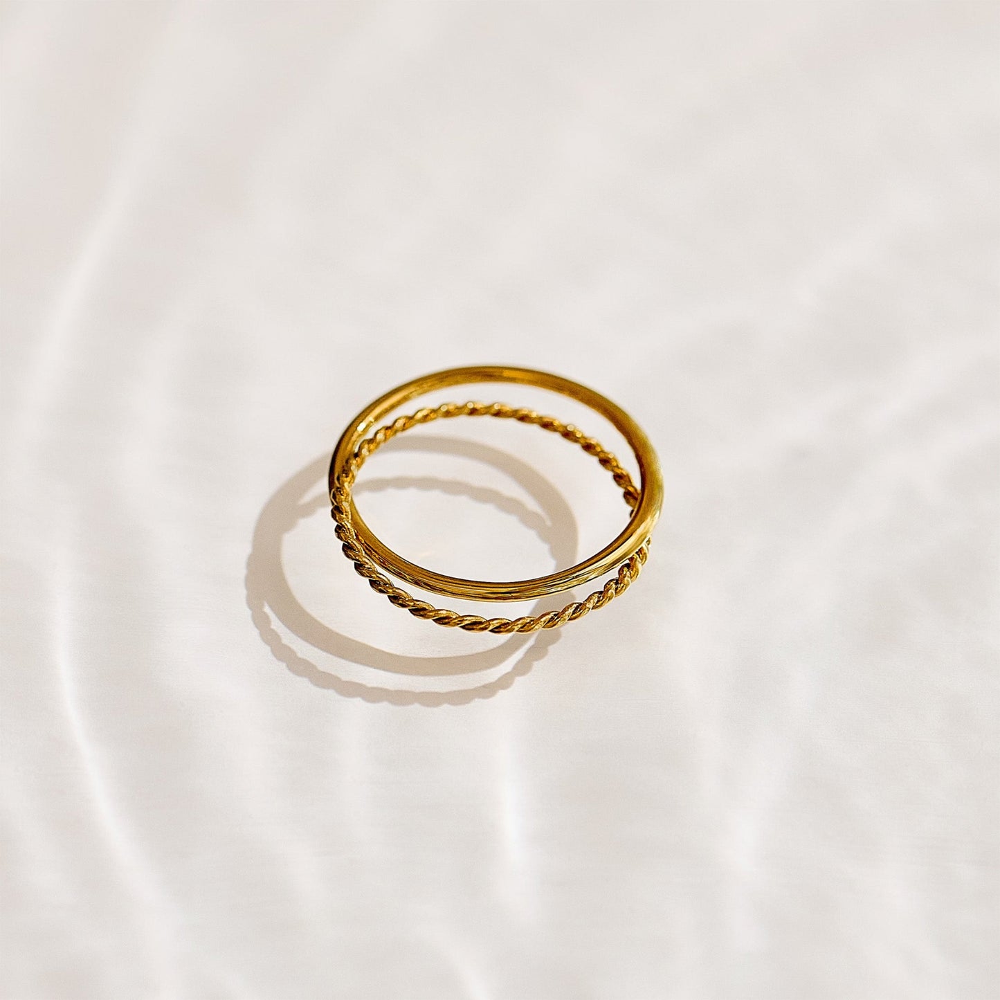 Linked Ring