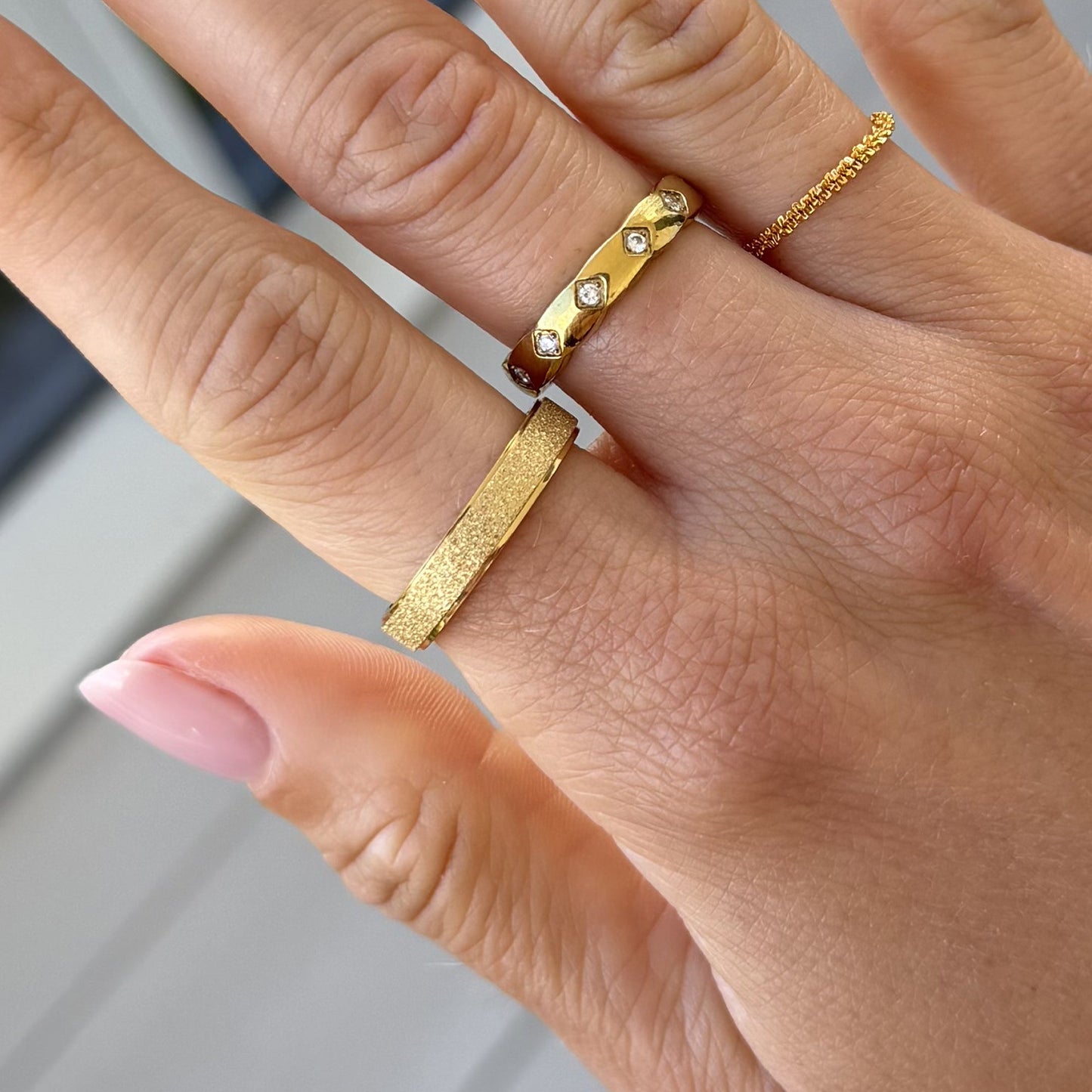 Glimmer & Shimmer Ring